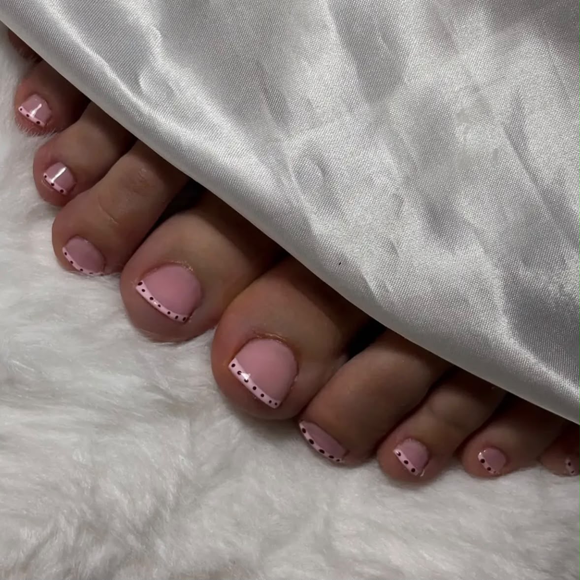 Angel Nails gel lak na stopalima 4